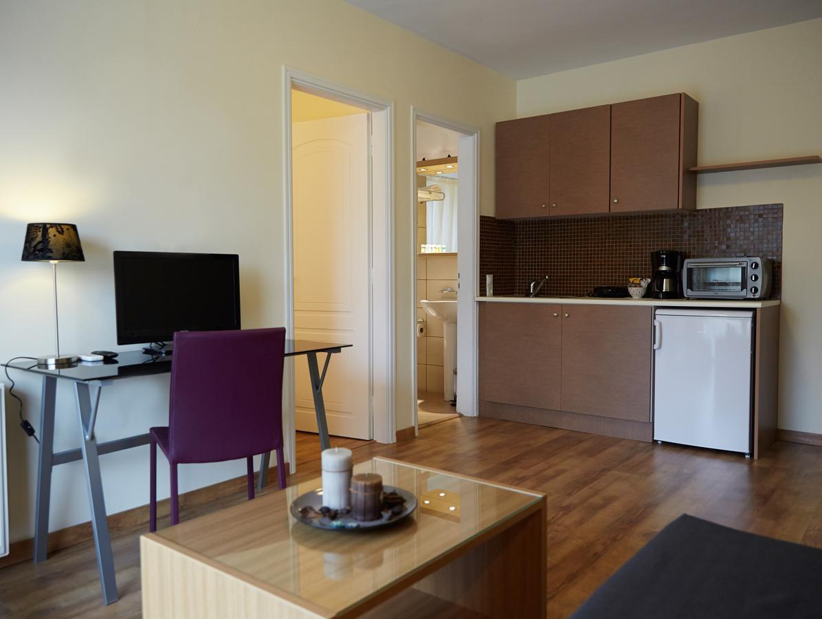 Athens Habitat Studios Bagian luar foto